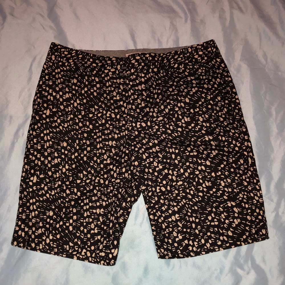 Banana Republic “Hampton Fit” Bermuda Shorts, 2